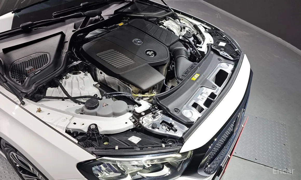 Фото 6 - Mercedes-Benz E-Class