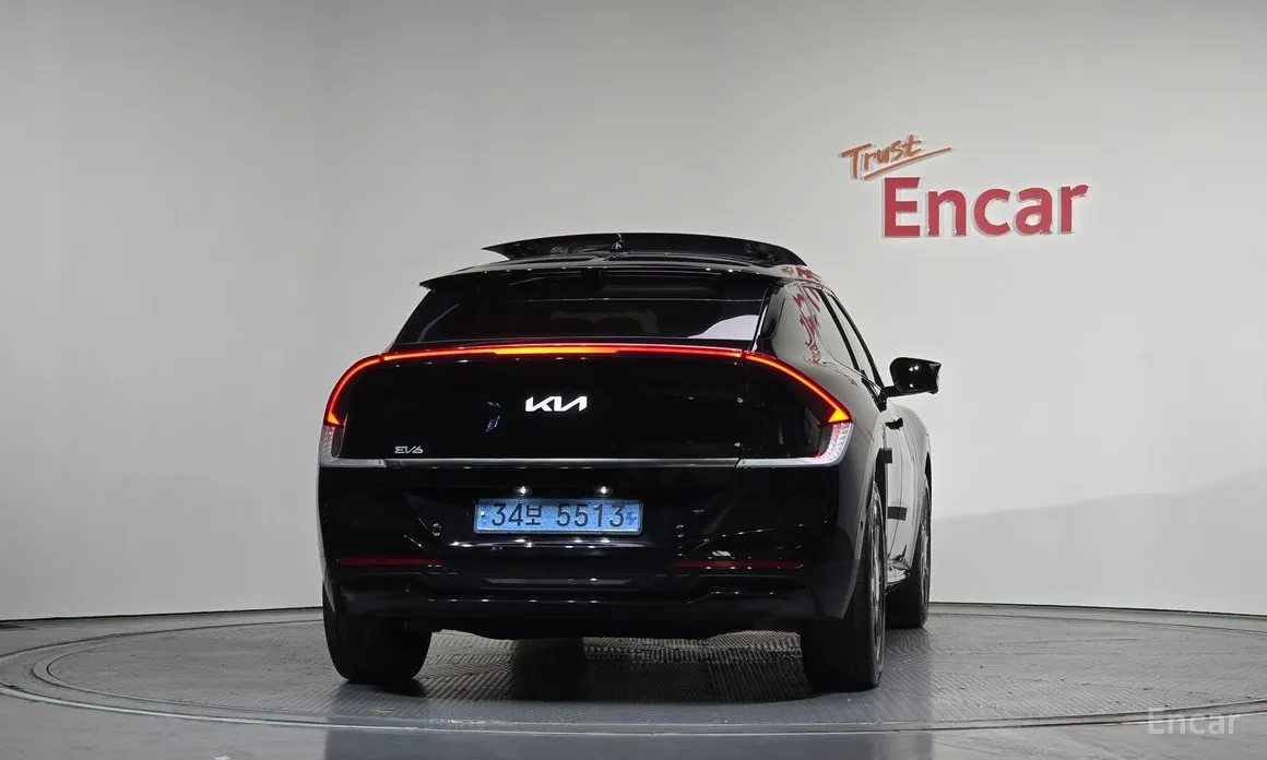 Фото 4 - Kia EV6