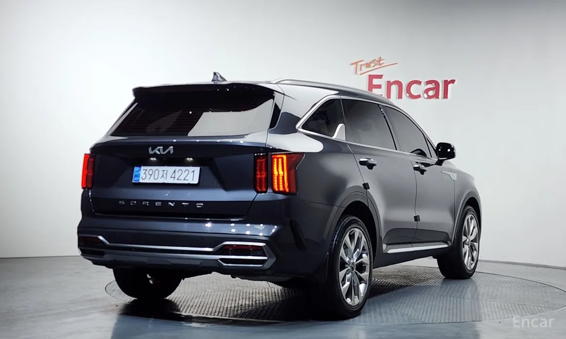 Photo 2 - Kia Sorento