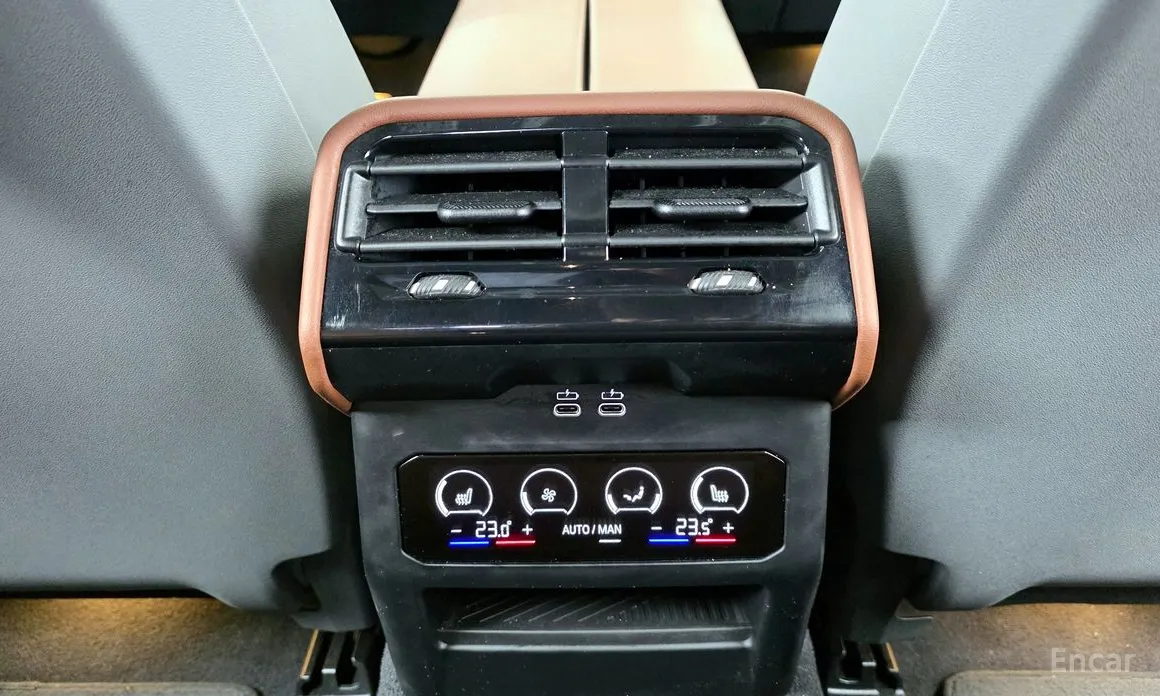 Фото 18 - BMW i5