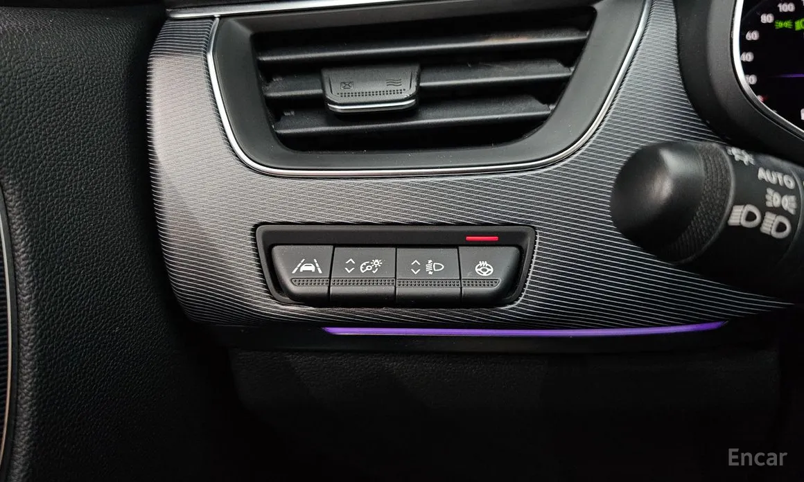 Фото 16 - Renault XM3
