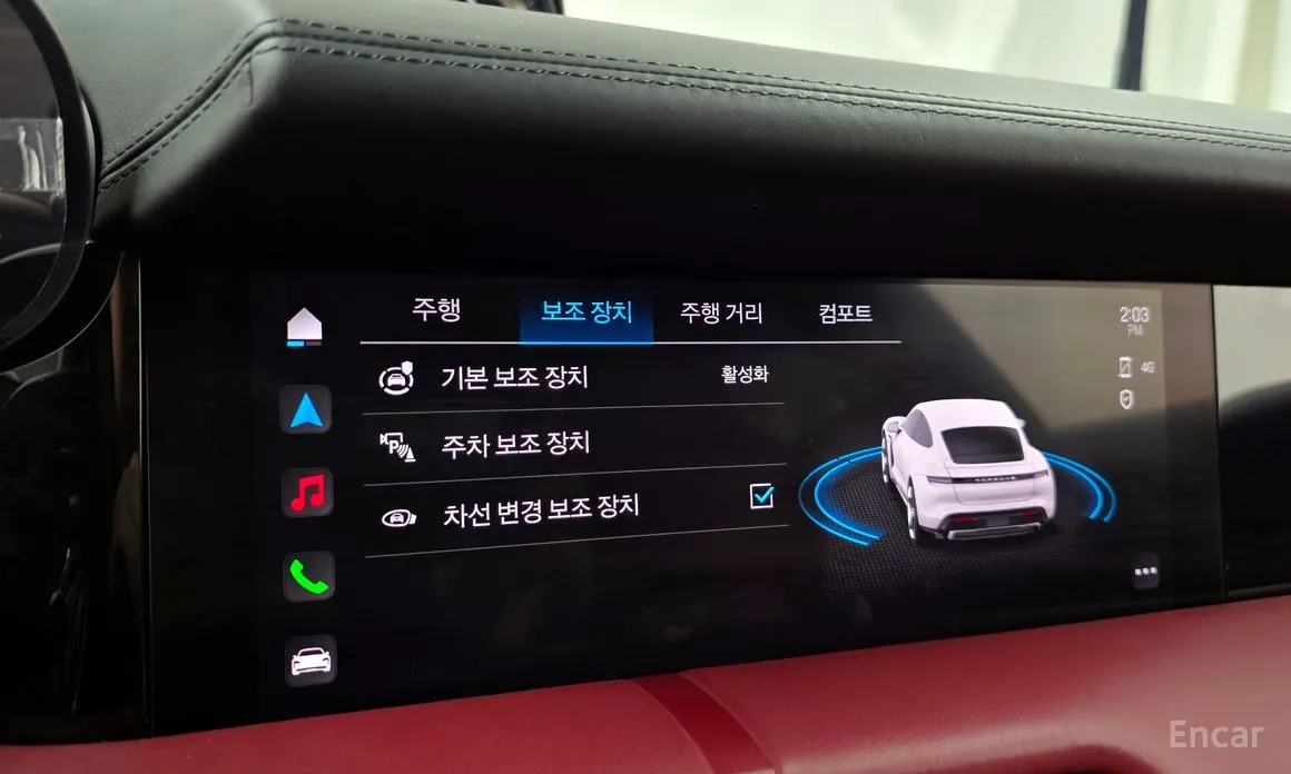 Фото 19 - Porsche Taycan