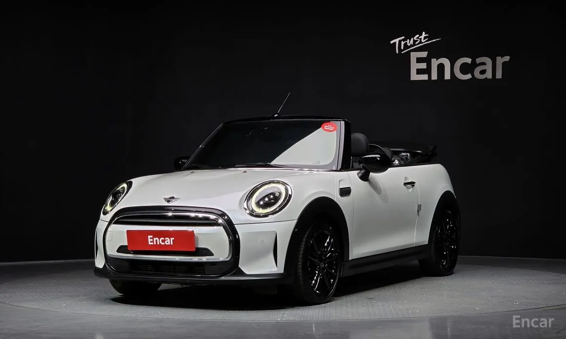 Фото 1 - Mini Cooper Convertible