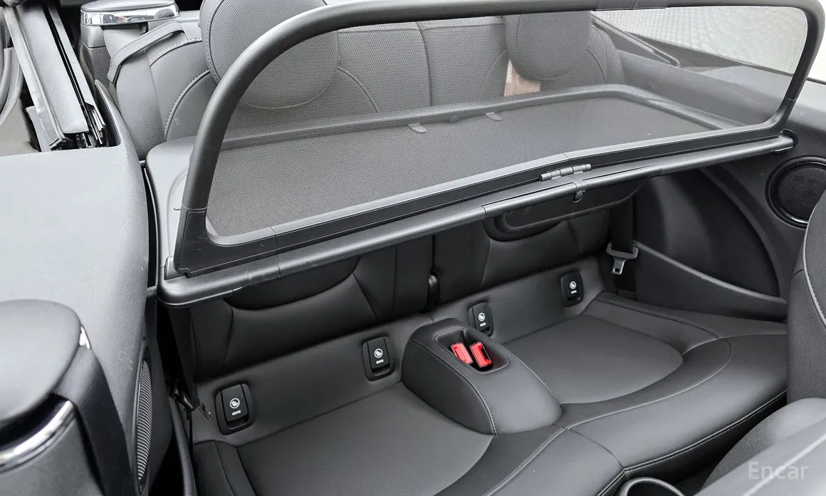 Фото 12 - Mini Cooper Convertible