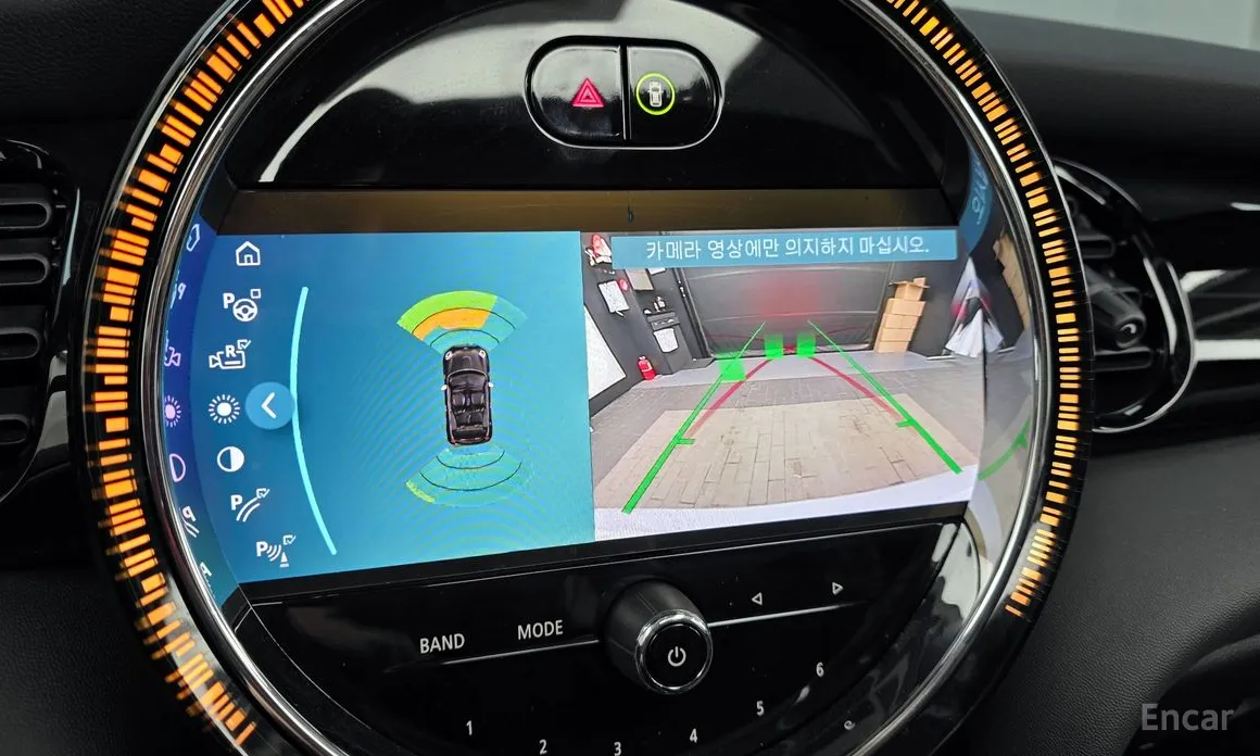 Фото 15 - Mini Cooper Convertible