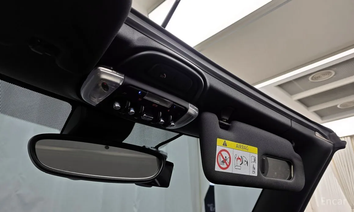 Фото 17 - Mini Cooper Convertible