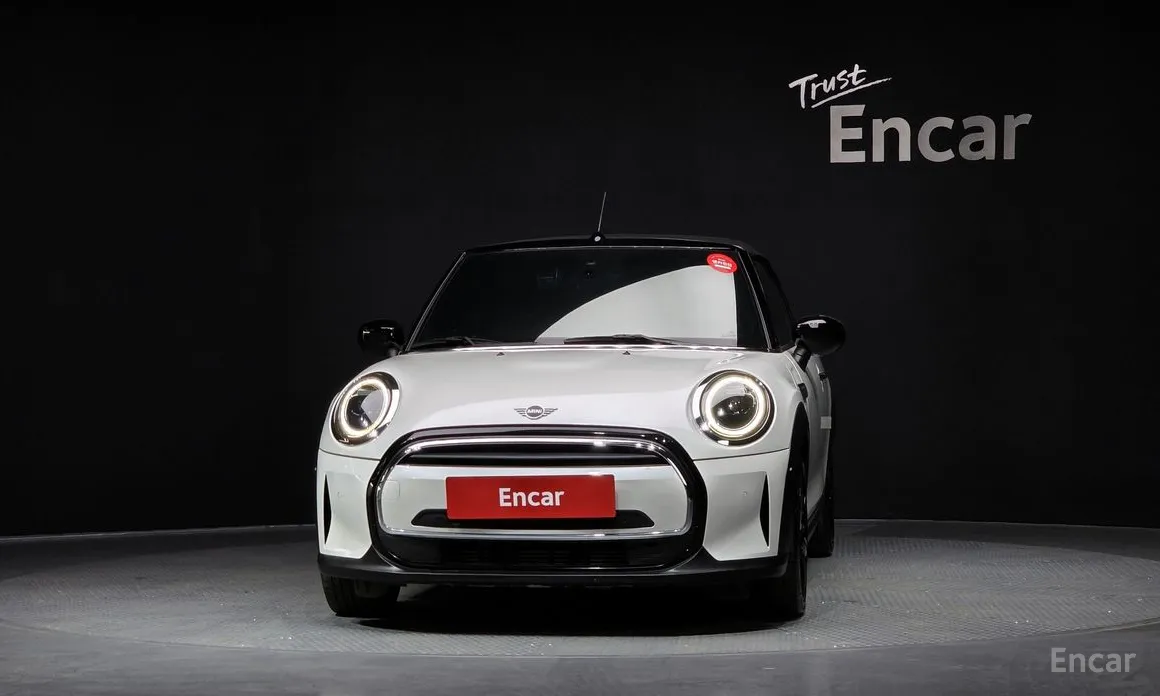 Фото 3 - Mini Cooper Convertible