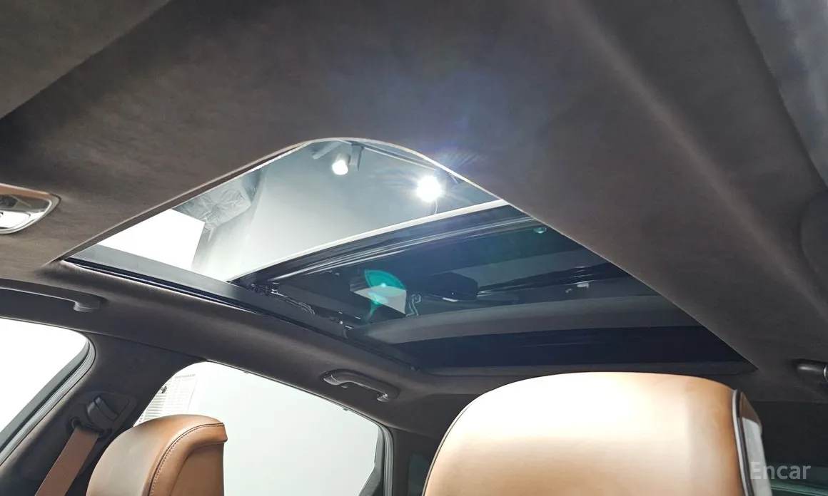 Фото 17 - Genesis G80