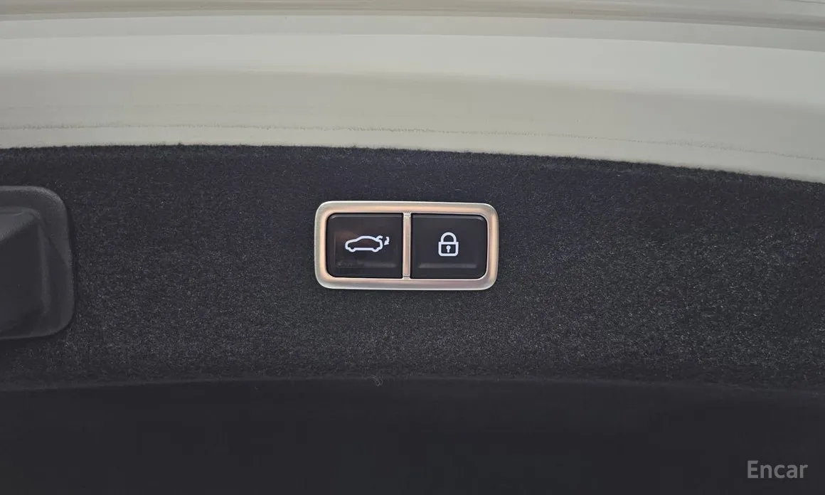 Фото 19 - Genesis G80