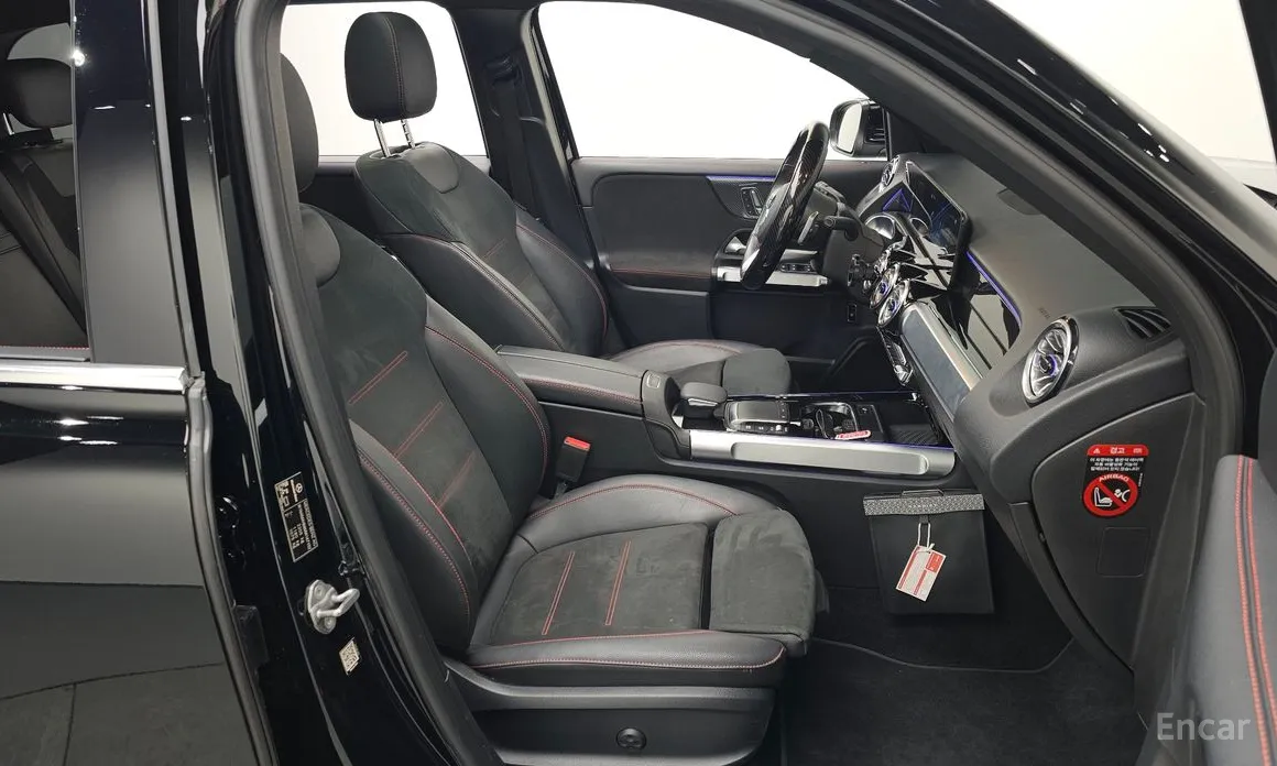 Фото 11 - Mercedes-Benz GLB-Class