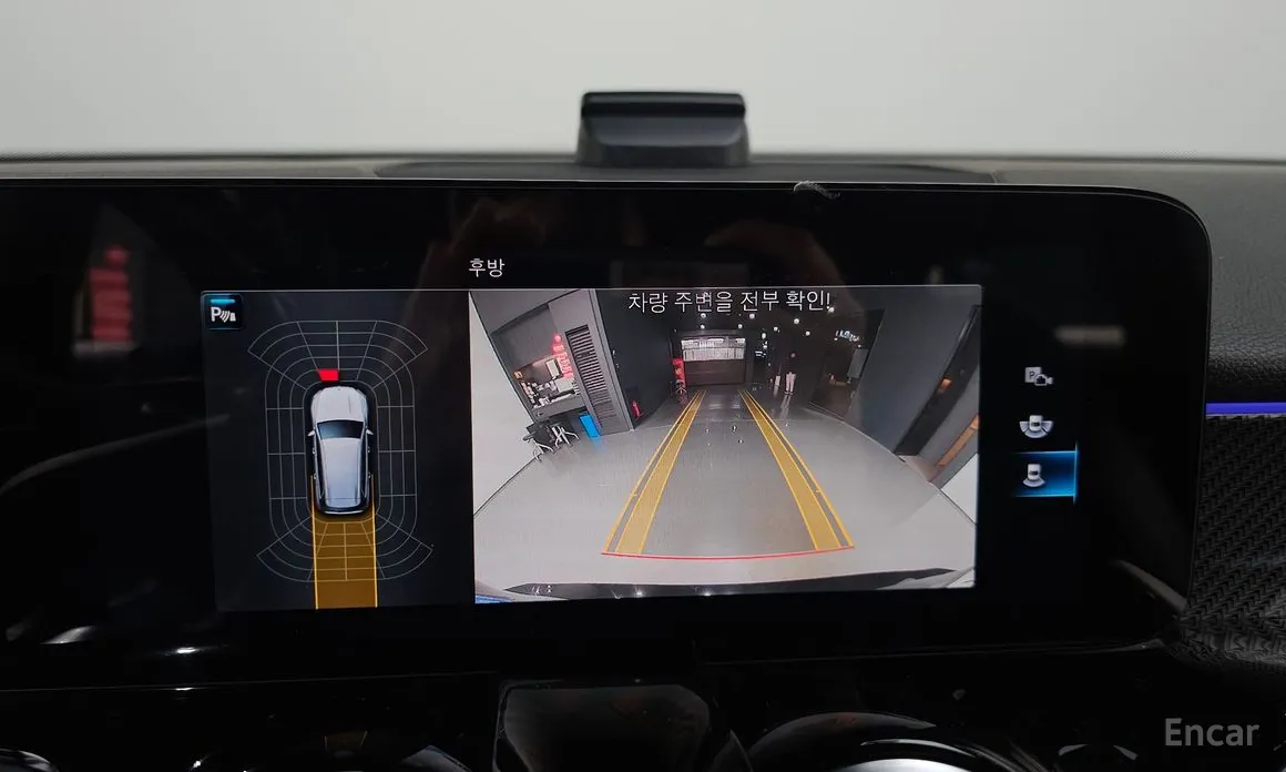 Фото 15 - Mercedes-Benz GLB-Class