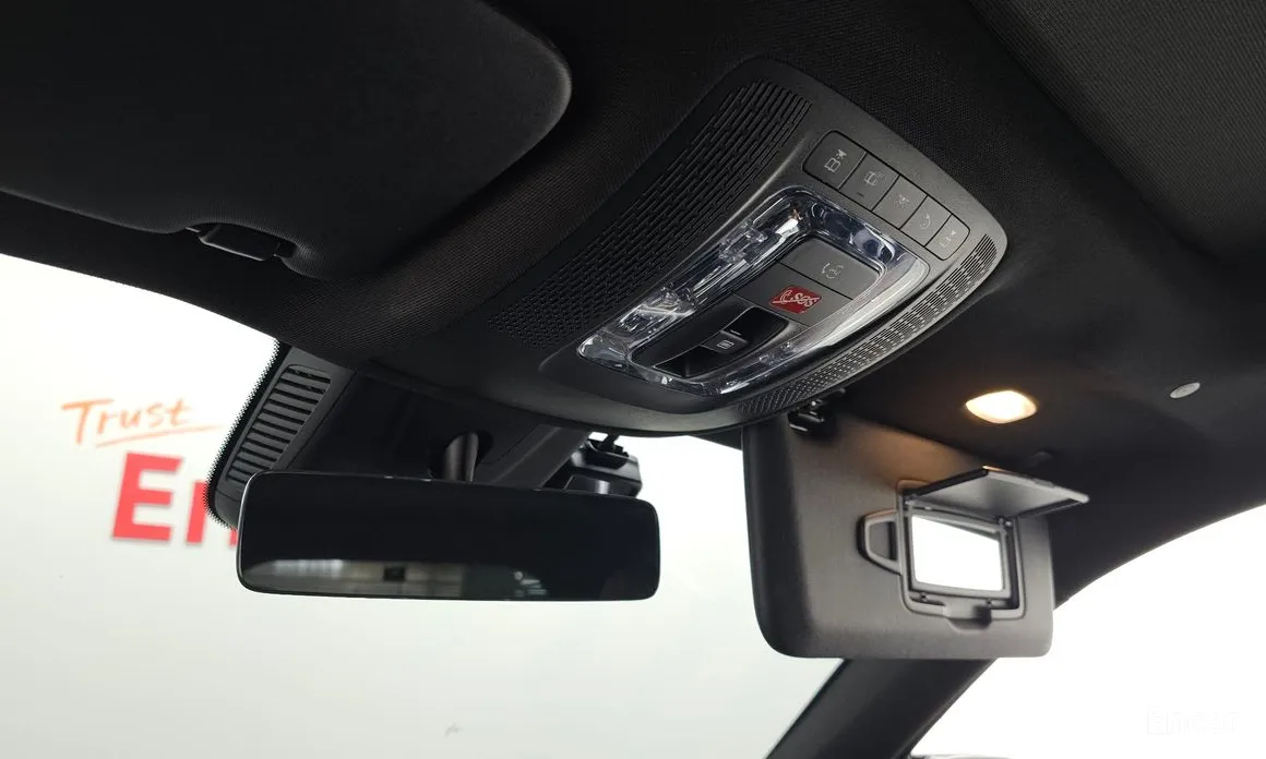 Фото 17 - Mercedes-Benz GLB-Class