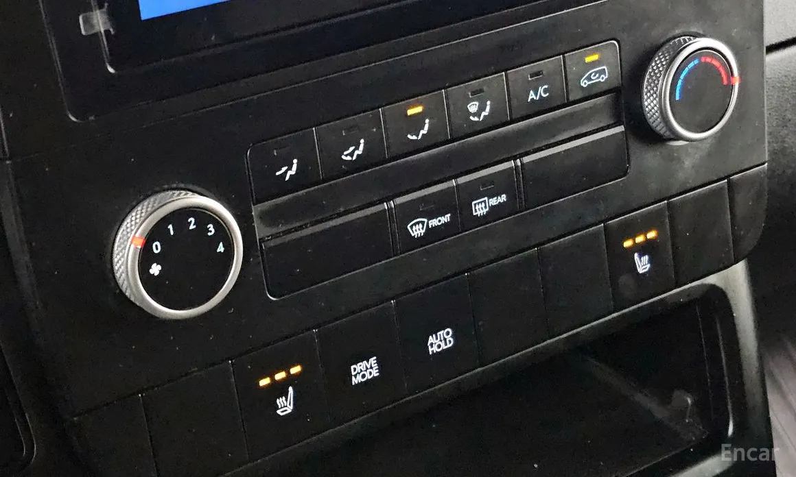 Фото 18 - Hyundai Staria