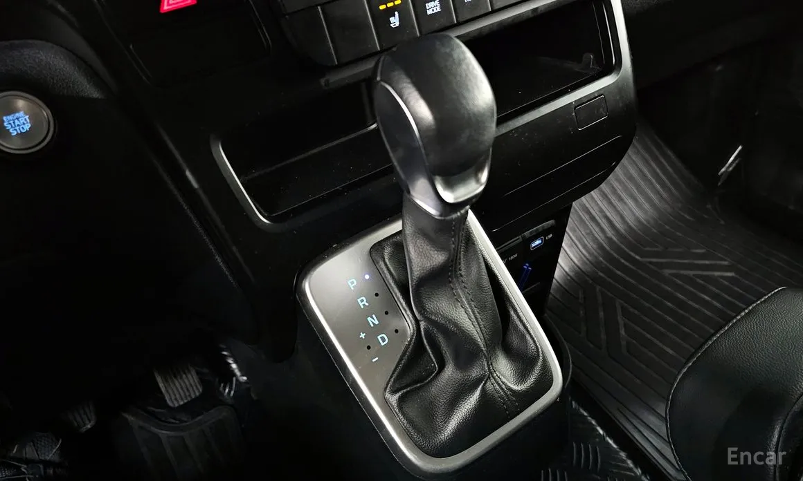 Фото 9 - Hyundai Staria