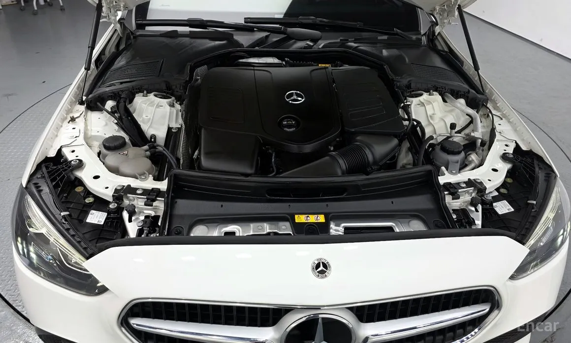 Фото 6 - Mercedes-Benz C-Class