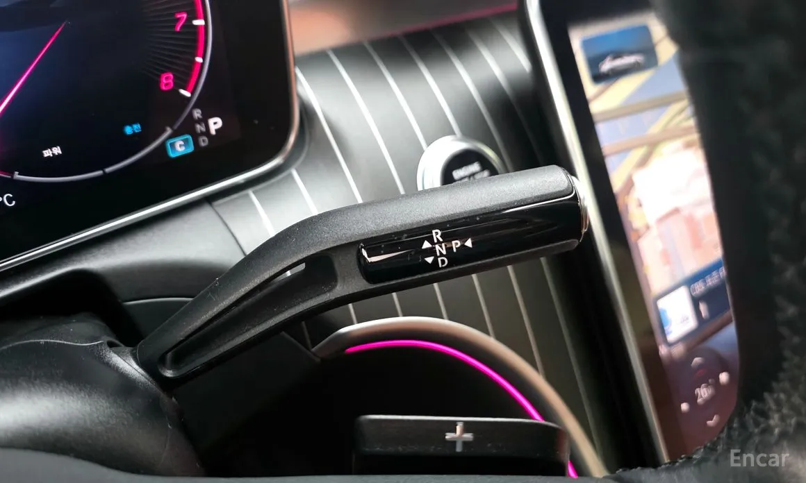 Фото 9 - Mercedes-Benz C-Class