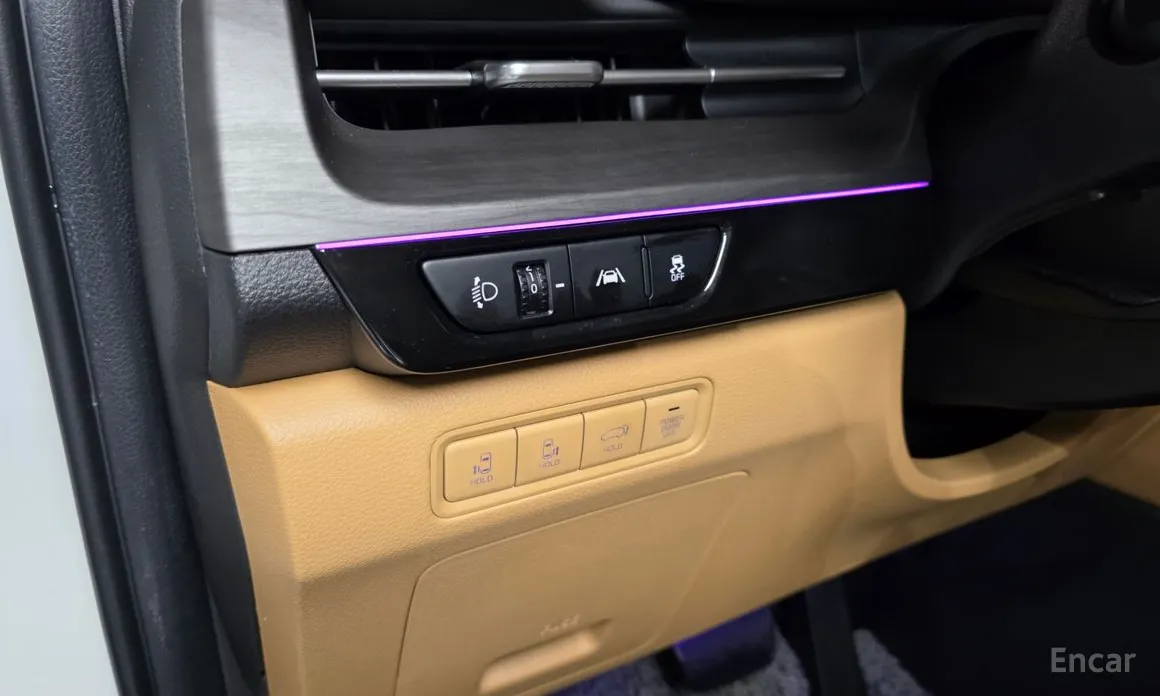 Фото 17 - Kia Carnival