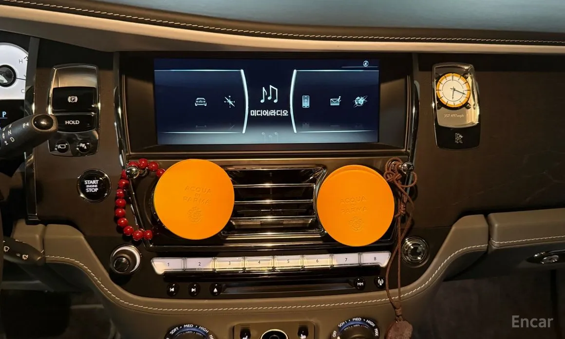 Фото 14 - Rolls-Royce Wraith