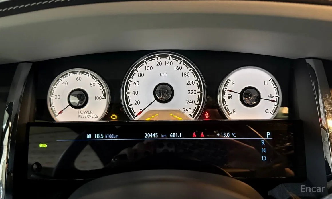 Фото 17 - Rolls-Royce Wraith