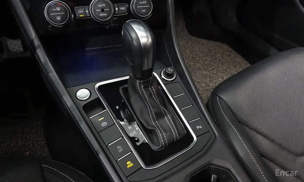 Photo 9 - Volkswagen Jetta