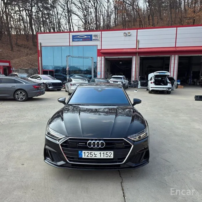 Фото 1 - Audi A7