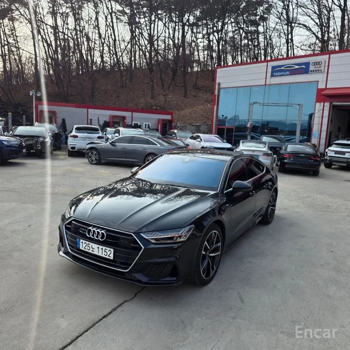 Фото 2 - Audi A7