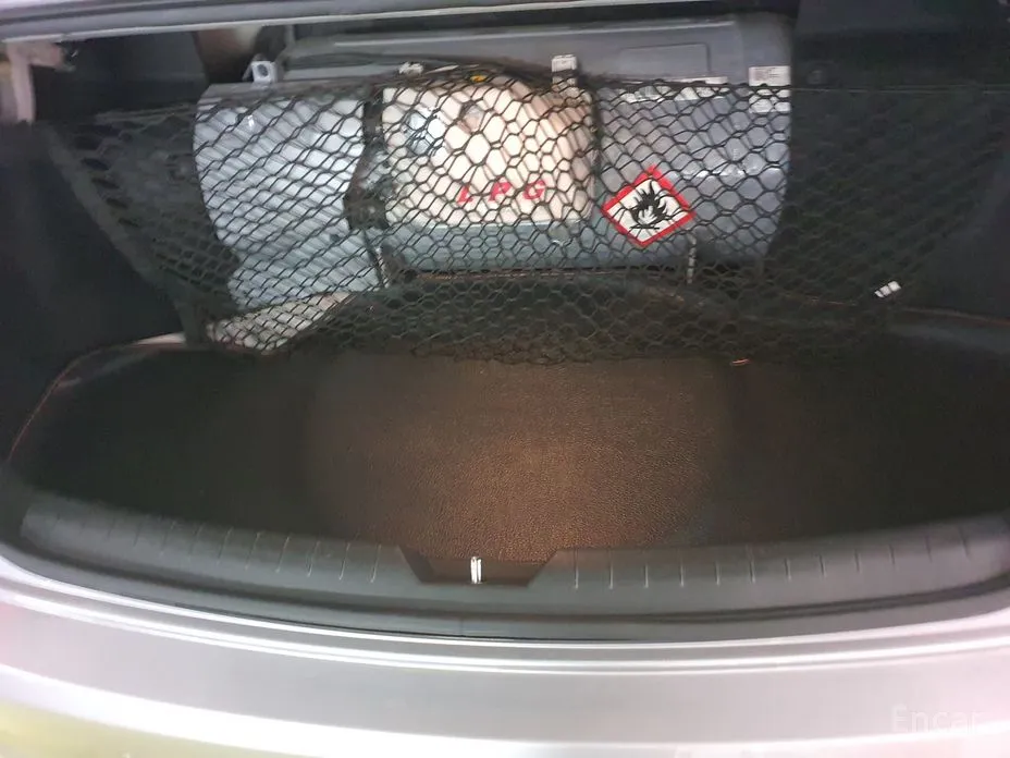 Фото 16 - Hyundai Sonata