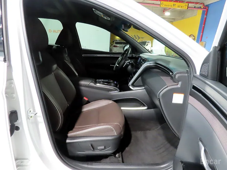 Фото 8 - Hyundai Tucson