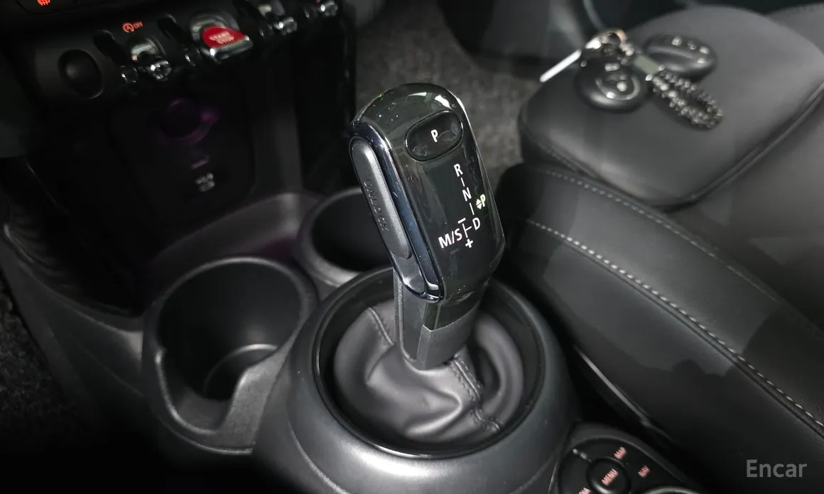 Фото 9 - Mini Cooper