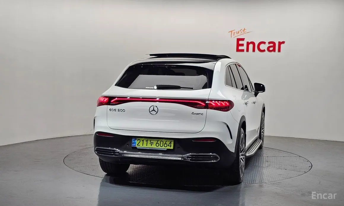 Фото 4 - Mercedes-Benz EQE