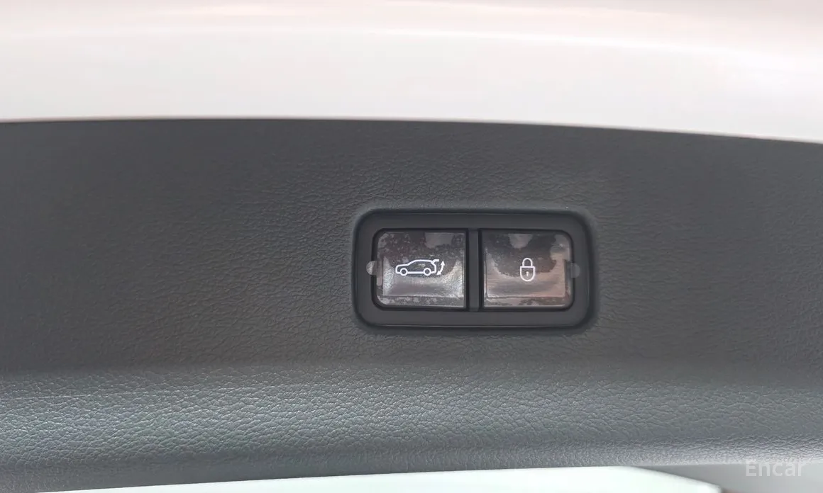 Фото 20 - Genesis GV80