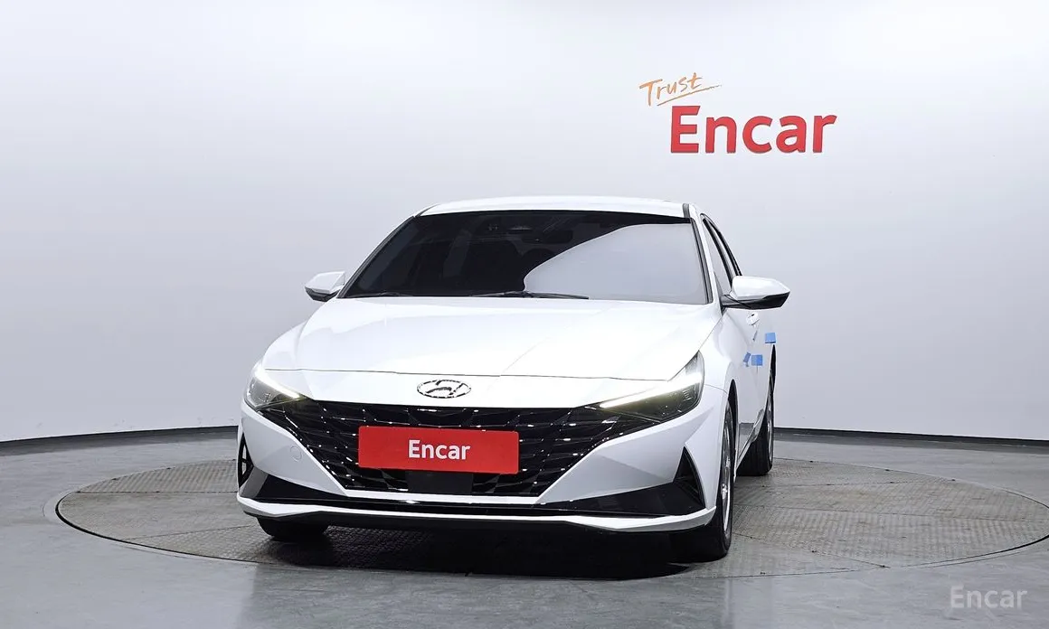 Фото 3 - Hyundai Avante