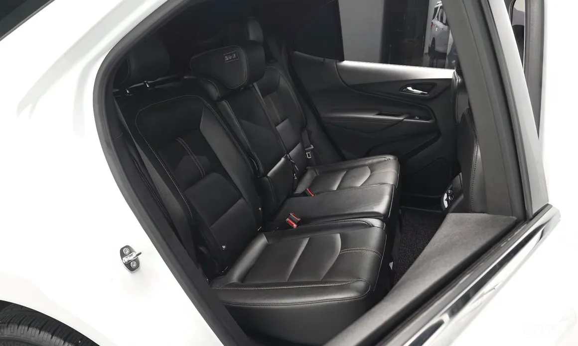 Chevrolet Equinox 2022 4WD Premier