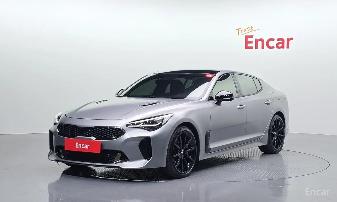 Фото 1 - Kia Stinger