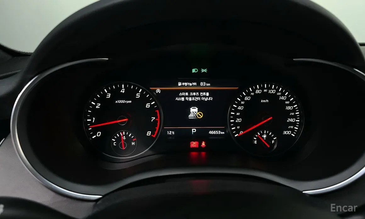 Фото 8 - Kia Stinger