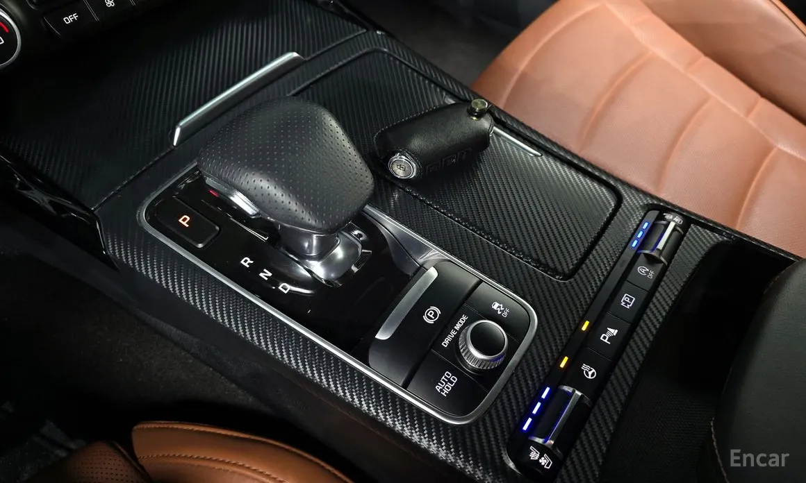 Фото 9 - Kia Stinger