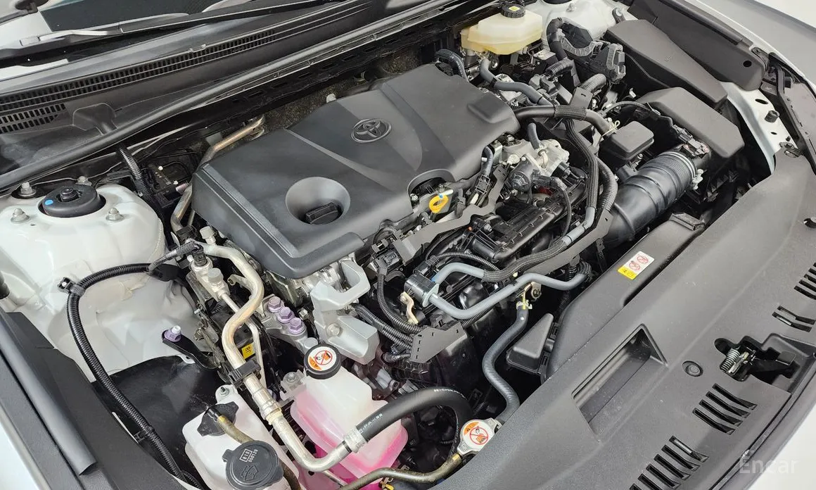 Фото 6 - Toyota Camry