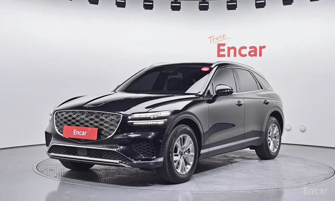 Фото 1 - Genesis GV70