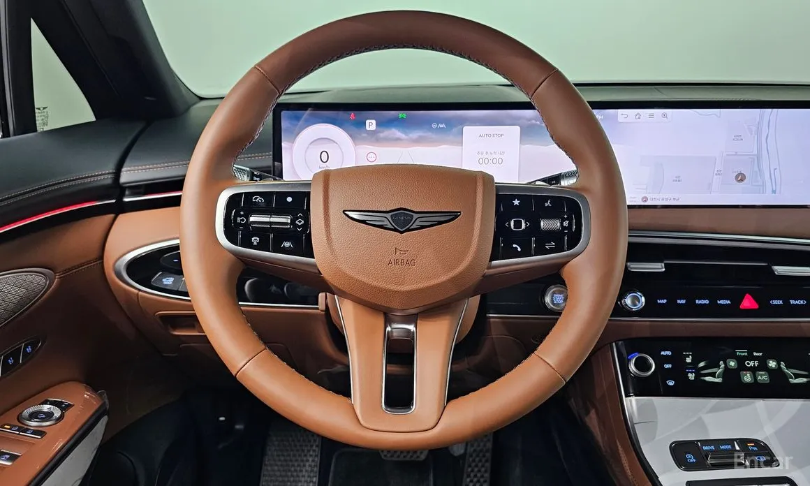 Фото 16 - Genesis GV70