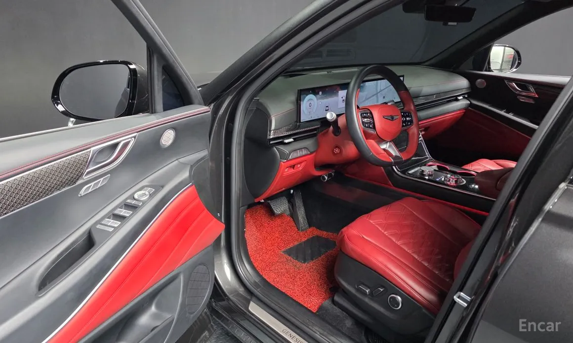 Фото 10 - Genesis GV80