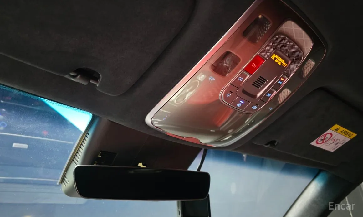 Фото 18 - Genesis GV80