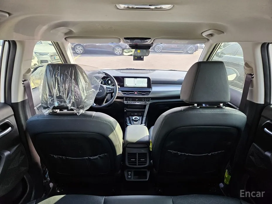 Фото 12 - Kia Seltos