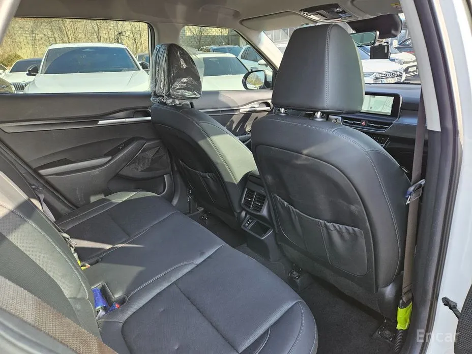 Фото 13 - Kia Seltos