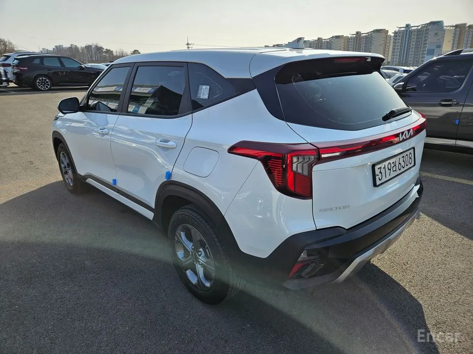 Фото 5 - Kia Seltos