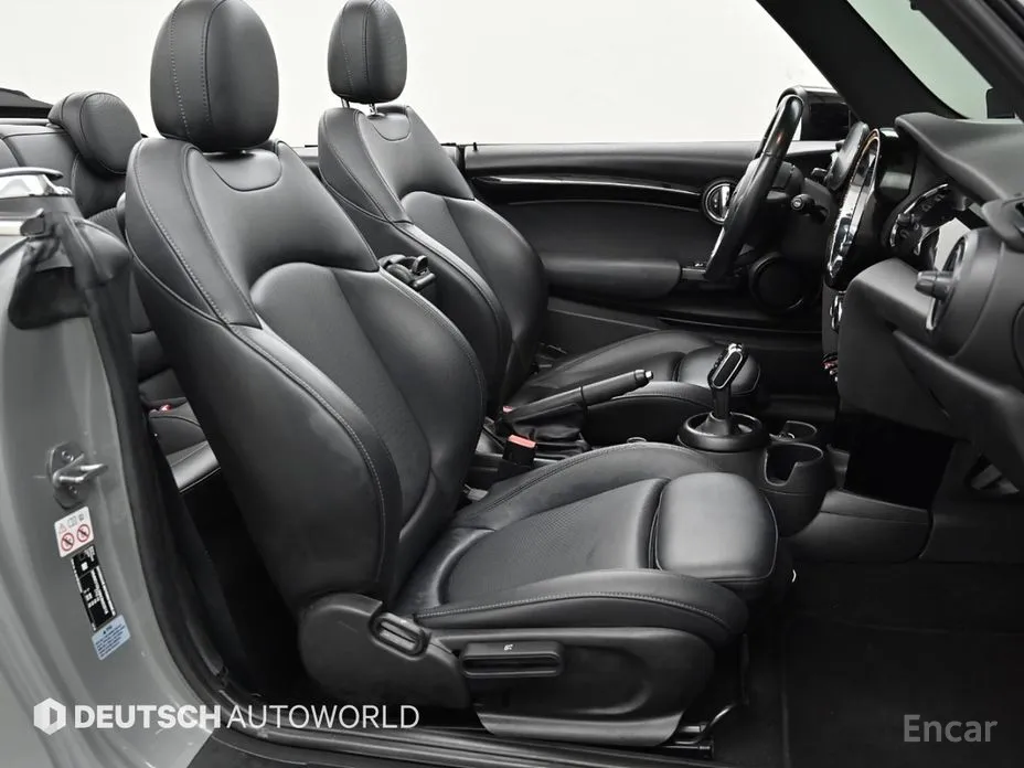 Фото 10 - Mini Cooper Convertible