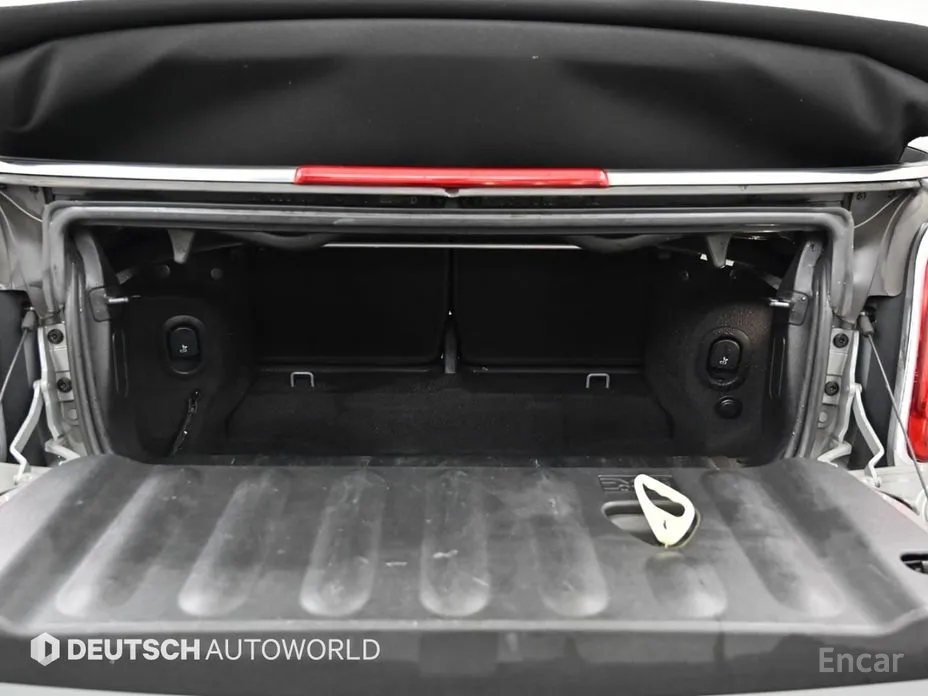 Фото 18 - Mini Cooper Convertible