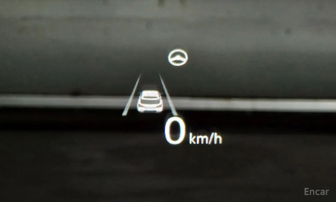 Фото 18 - Genesis G70