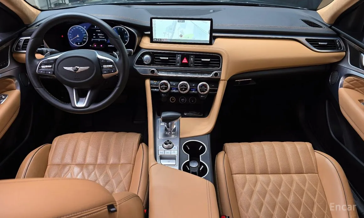 Фото 7 - Genesis G70