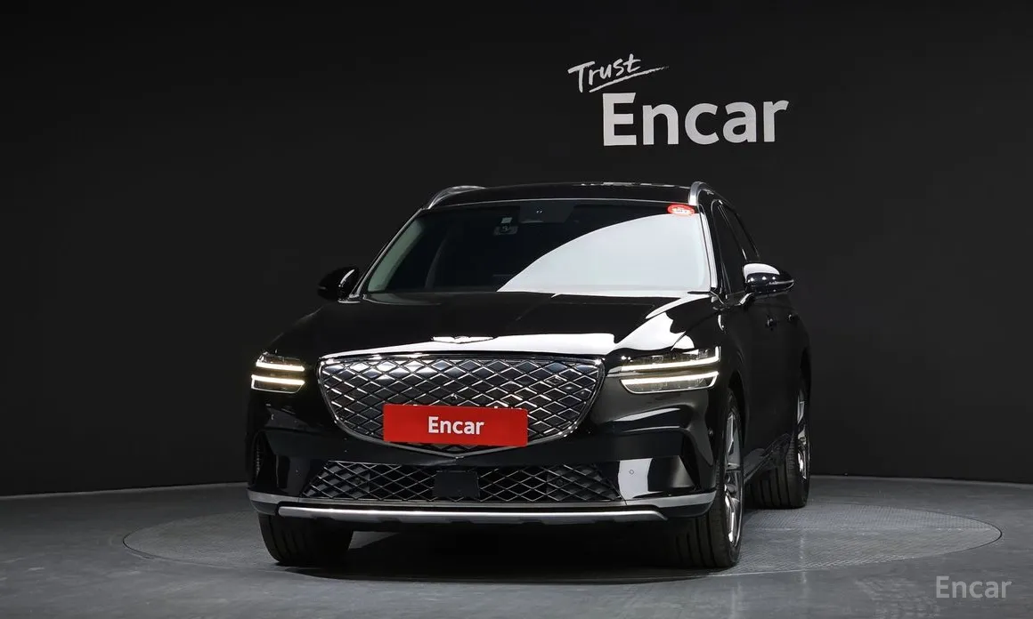 Фото 3 - Genesis GV70