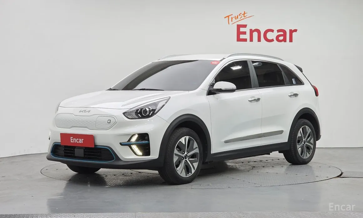 Фото 1 - Kia Niro